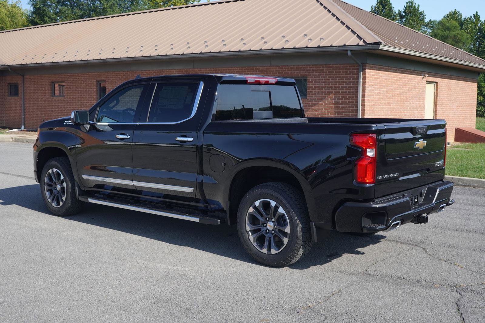 New 2026 Chevrolet Silverado 1500 High Country w/ Technology Package image 7
