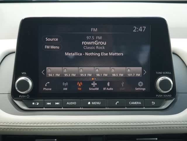 Used 2021 Nissan Rogue SV AWD/4WD image 17