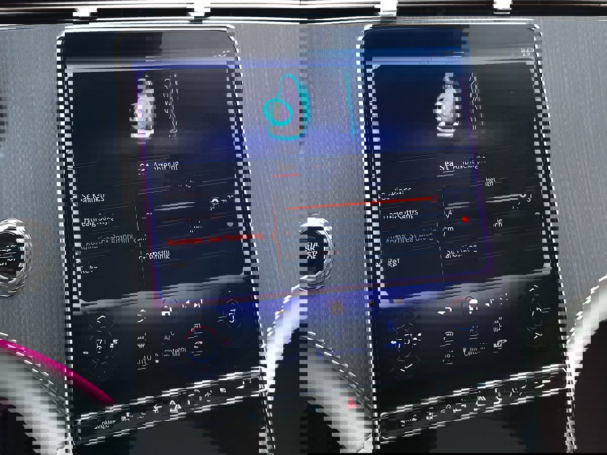 Used 2023 Mercedes-Benz EQE 350+ Sedan image 54