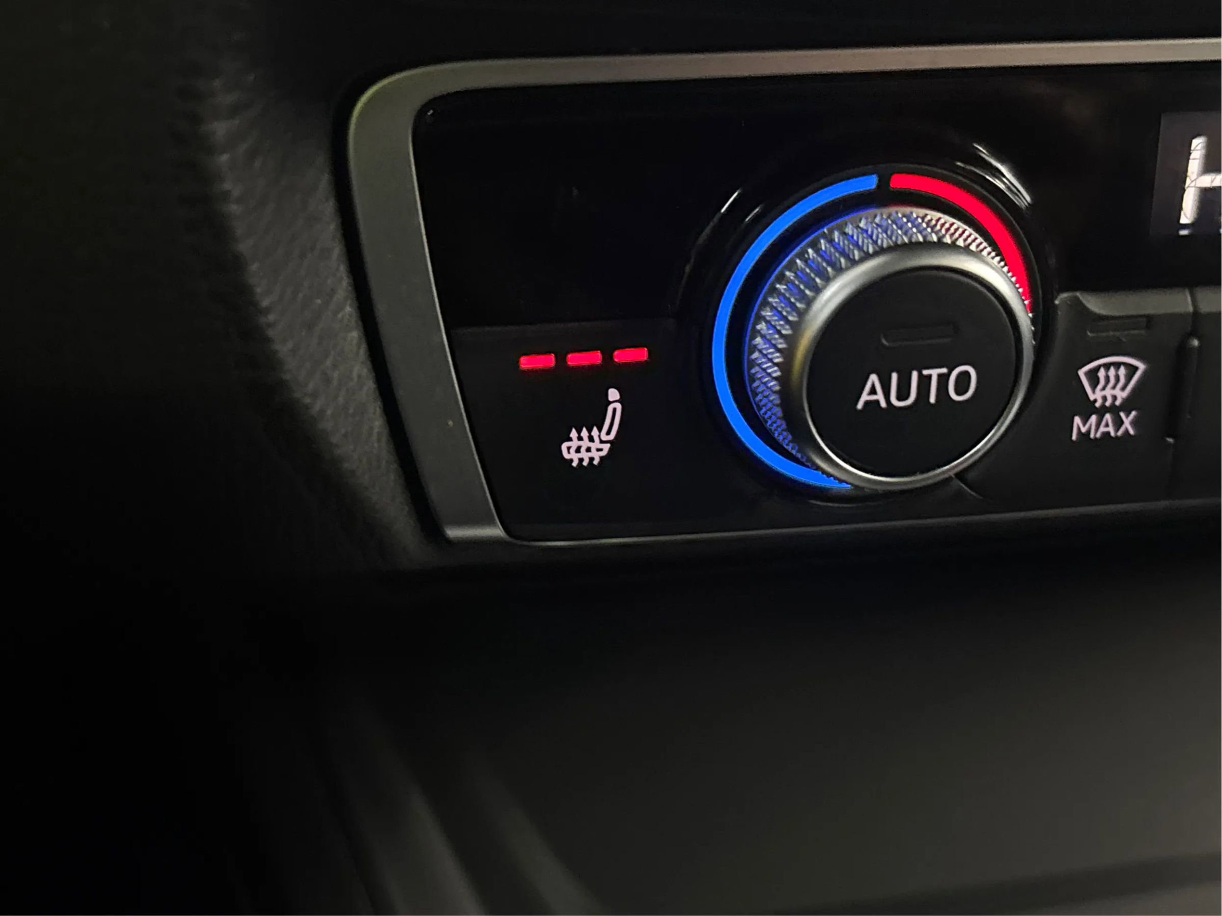 Used 2022 Audi Q3 2.0T Premium Plus image 43