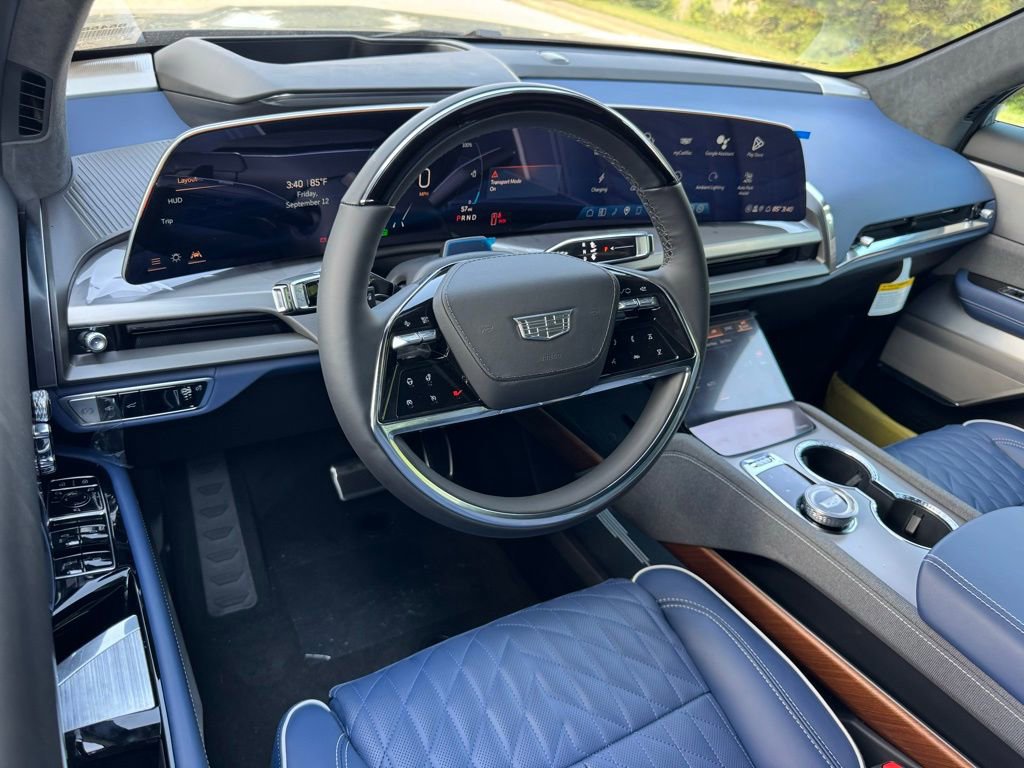New 2026 Cadillac Vistiq Premium Luxury image 3