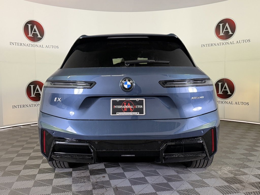 New 2026 BMW iX xDrive45 w/ M Sport Package image 7