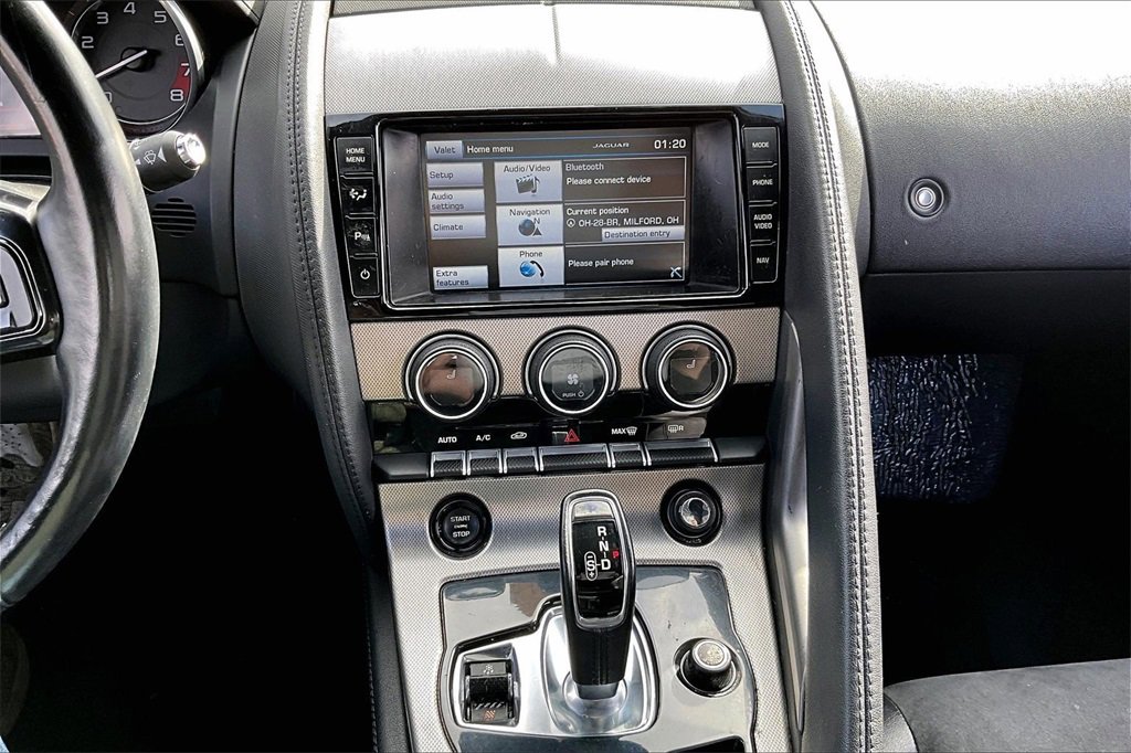 Used 2015 Jaguar F-TYPE Convertible image 29