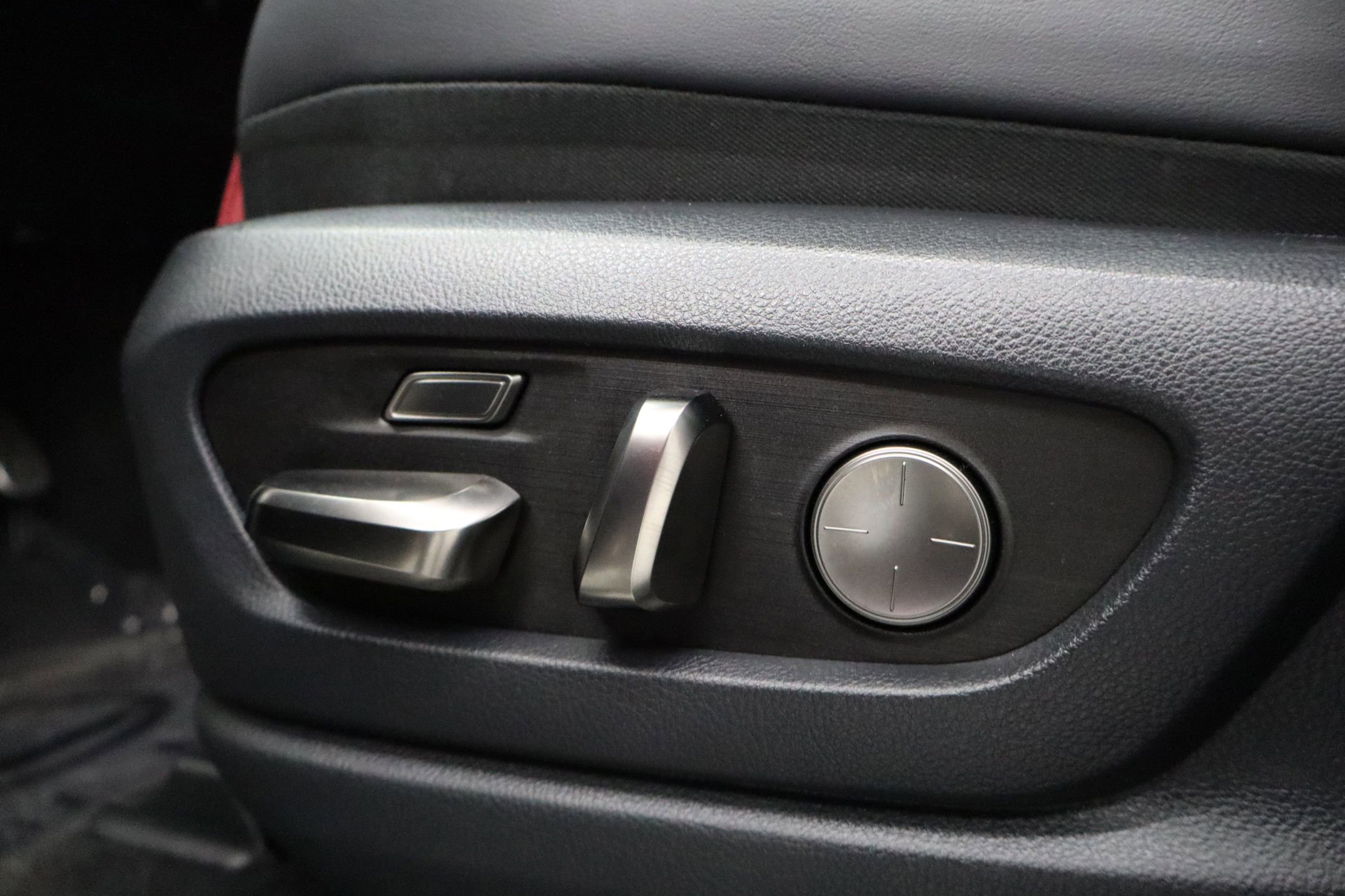 Used 2023 Lexus LX 600 F Sport image 16