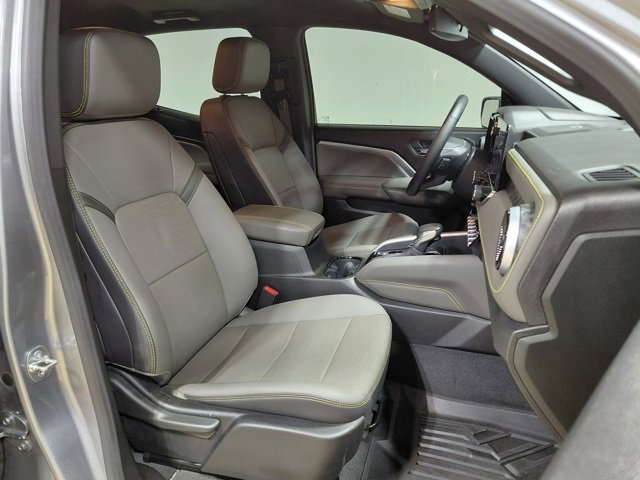 Certified 2024 Chevrolet Colorado ZR2 w/ ZR2 Convenience Package III image 30