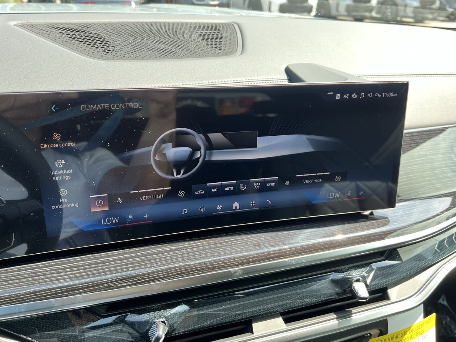 New 2027 BMW X7 xDrive40i w/ M Sport Package AWD/4WD image 18