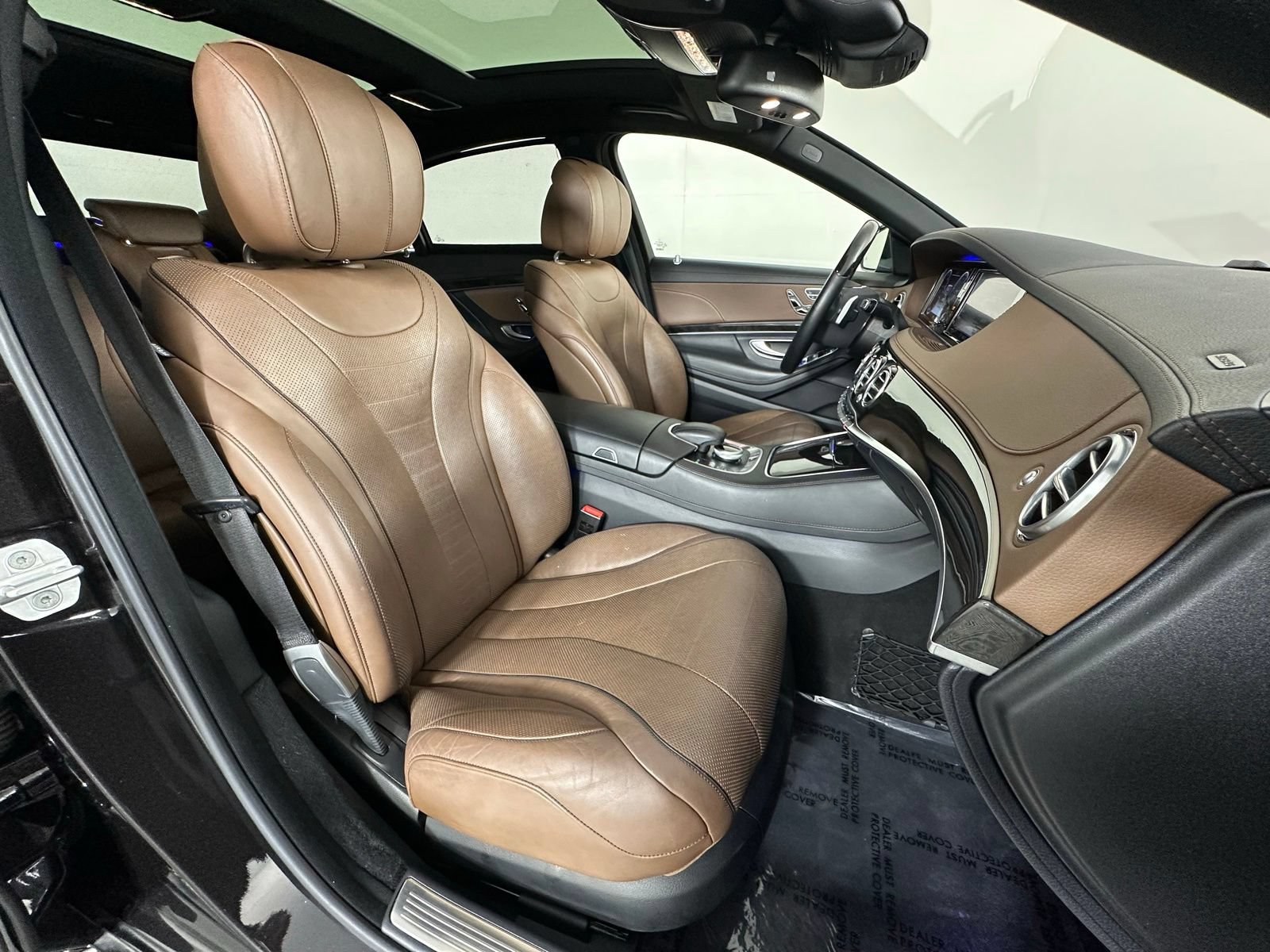 Used 2014 Mercedes-Benz S 550 Sedan w/ Edition 1 Package image 16
