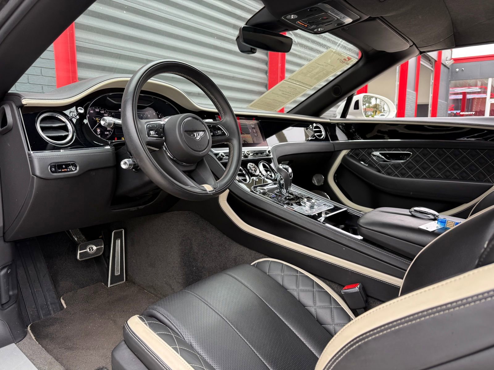 Used 2022 Bentley Continental GT Speed image 16