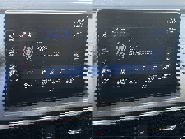 Certified 2025 Acura ADX AWD image 18