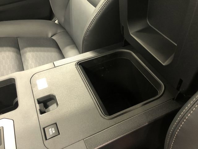 Used 2024 Toyota Land Cruiser image 27