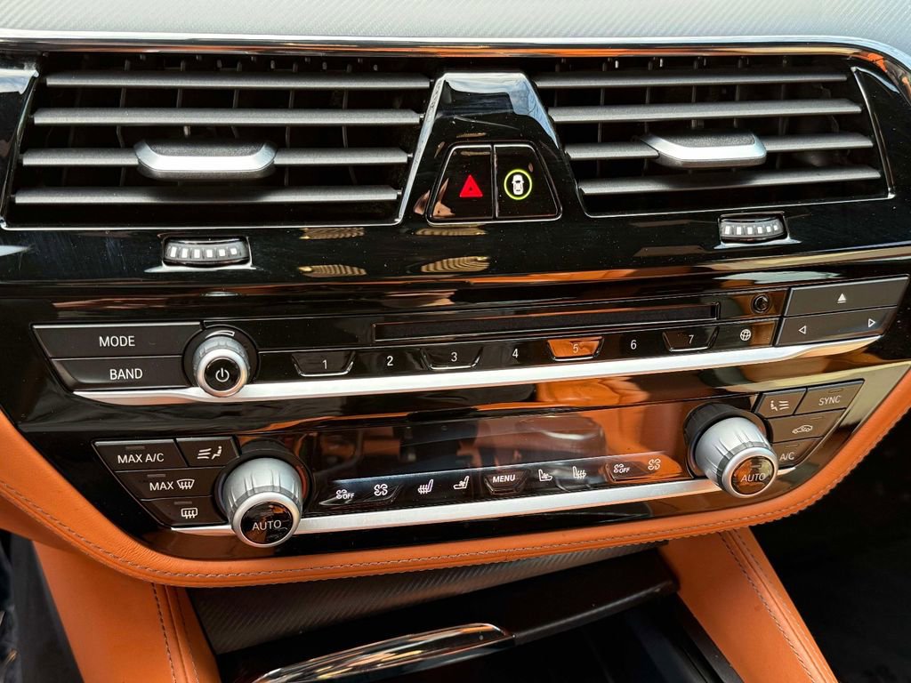 Used 2019 BMW M5 w/ Executive Package image 25