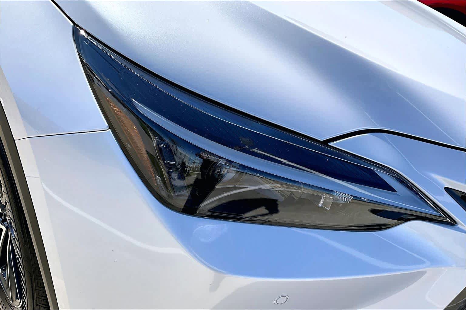 Used 2025 Lexus NX 250 FWD w/ Accessory Package (Z1) image 28