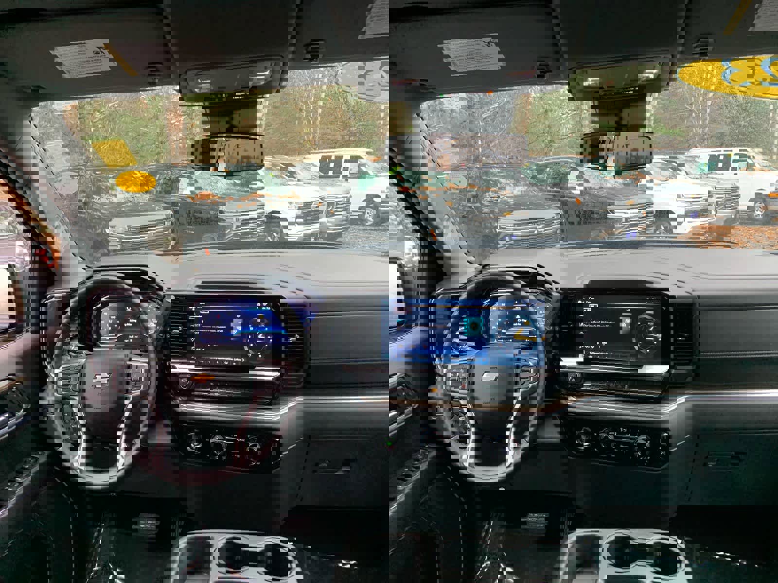 Used 2023 Chevrolet Silverado 1500 LT image 34