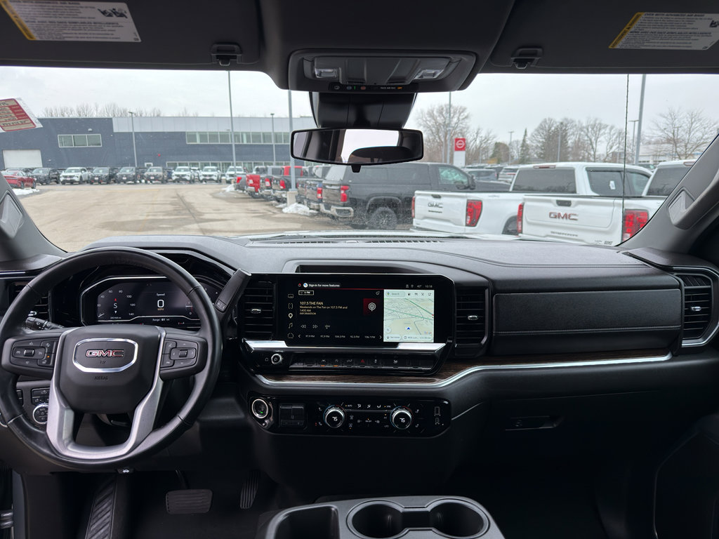Used 2025 GMC Sierra 1500 Elevation image 29