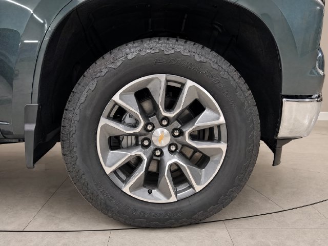 New 2026 Chevrolet Silverado 1500 LT w/ Z71 Off-Road Package AWD/4WD image 17