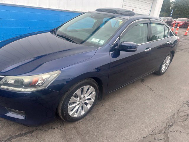 Used 2015 Honda Accord EX-L image 2