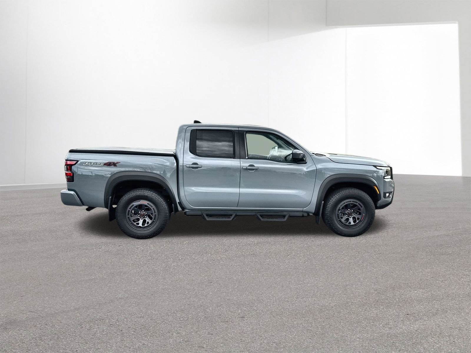 Used 2025 Nissan Frontier PRO-4X AWD/4WD image 28