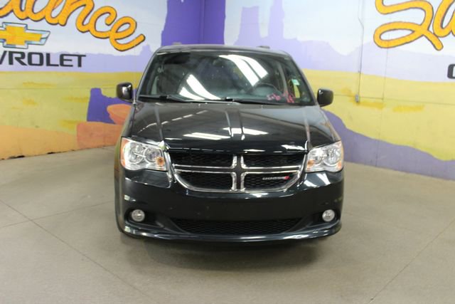 Used 2019 Dodge Grand Caravan SXT FWD image 3