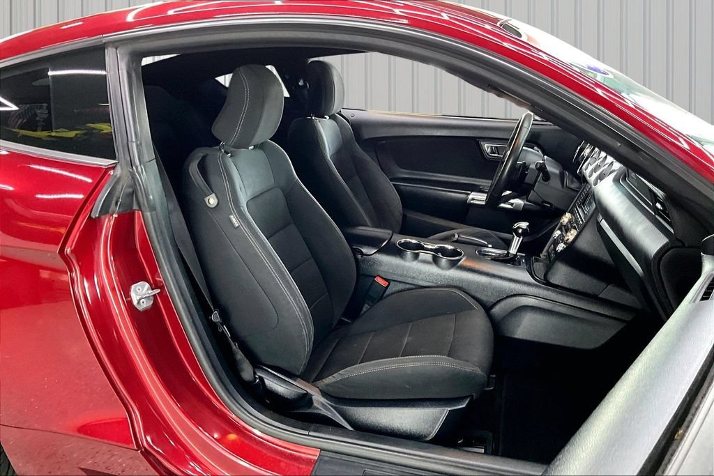 Used 2017 Ford Mustang Coupe w/ Equipment Group 051A RWD image 28