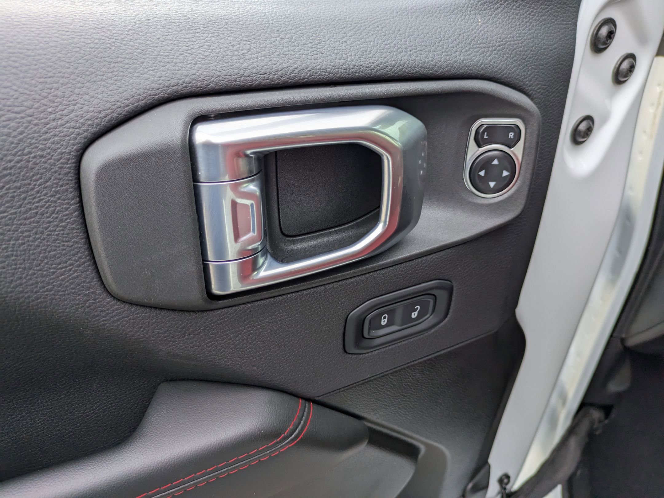 Used 2024 Jeep Wrangler Unlimited Rubicon 392 image 17