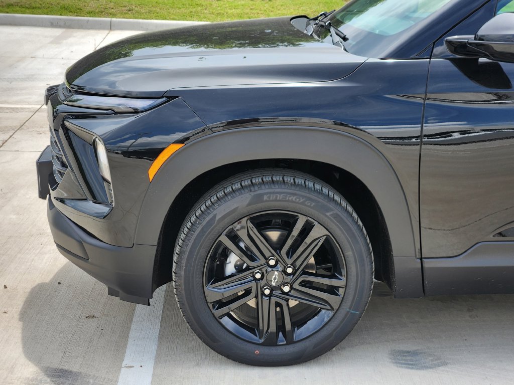 New 2026 Chevrolet TrailBlazer LT w/ Convenience Package FWD image 11