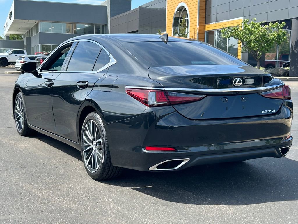 Used 2023 Lexus ES 350 w/ Premium Package FWD image 5
