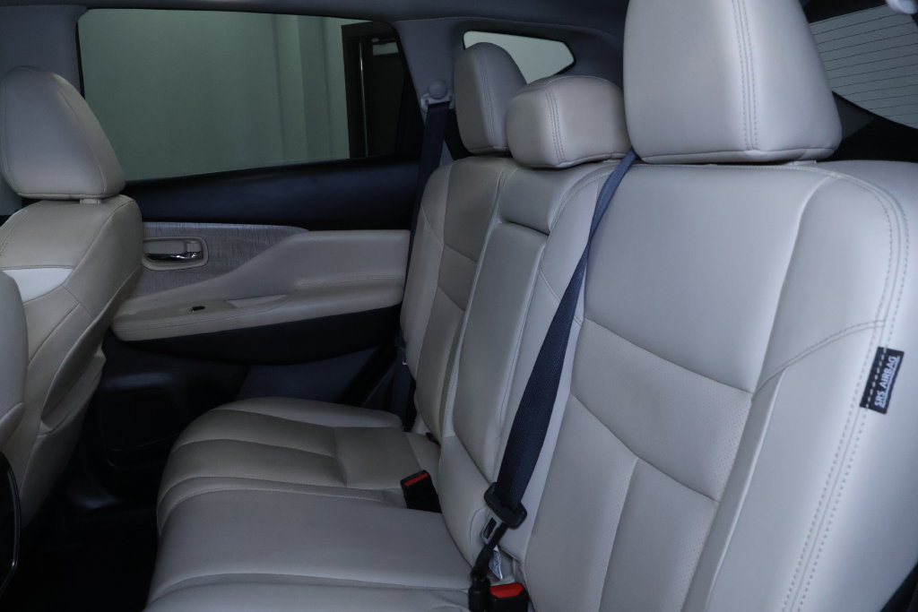 Used 2023 Nissan Murano SL w/ SL Moonroof Package AWD/4WD image 16