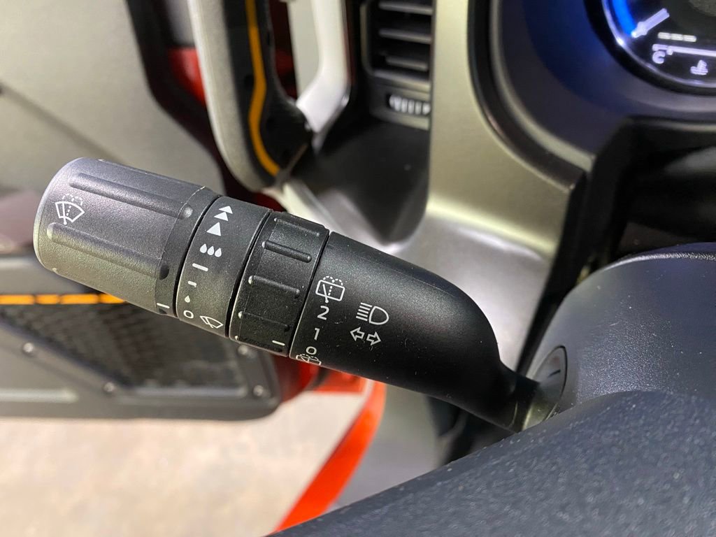 Used 2023 Ford Bronco Badlands image 23