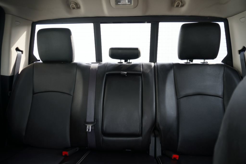Used 2014 RAM 1500 Laramie w/ Convenience Group image 33