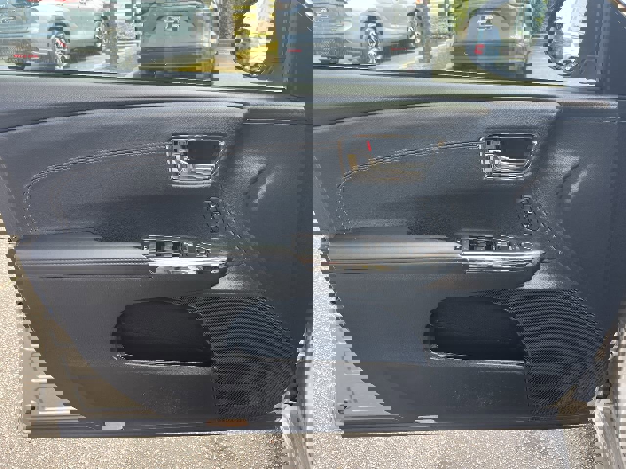 Used 2017 Toyota Avalon XLE Premium w/ Protection Package image 14