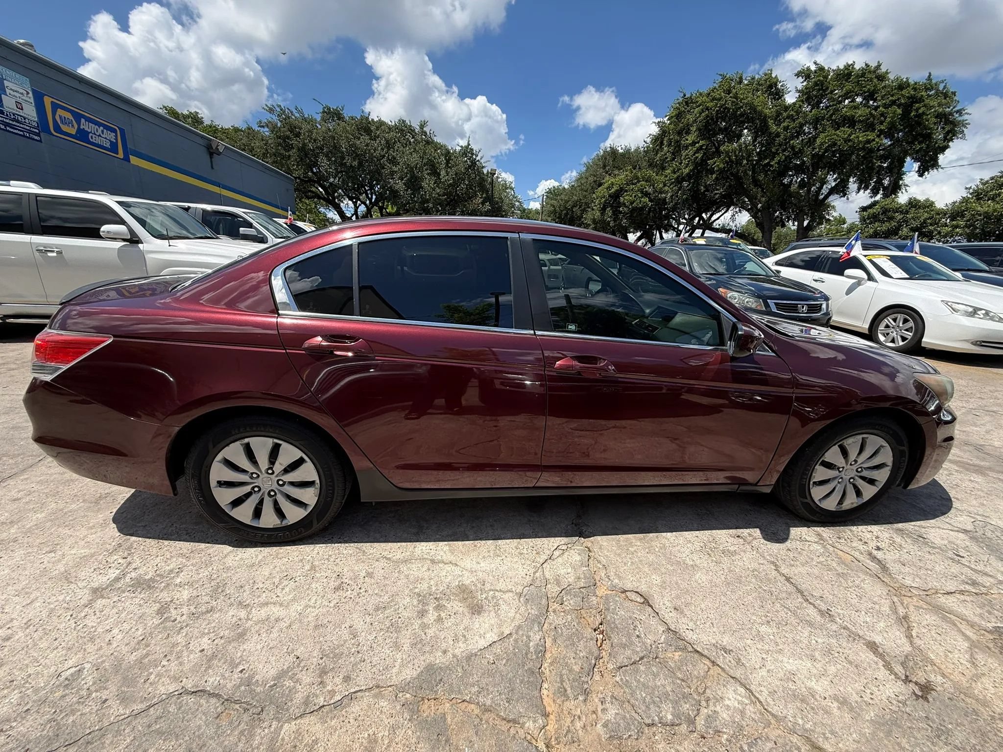 Used 2011 Honda Accord LX image 9