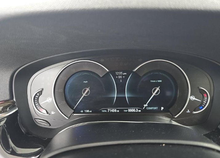 Used 2018 BMW 530i xDrive AWD/4WD image 12