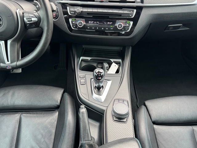 Used 2018 BMW M2 image 19