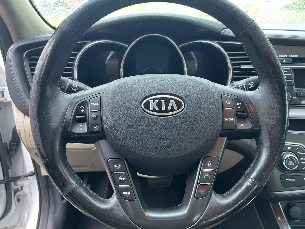 Used 2012 Kia Optima EX FWD image 21