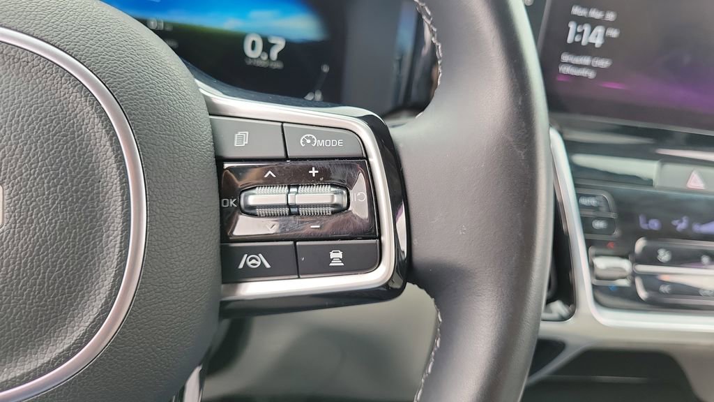 Used 2023 Kia Sorento SX image 23
