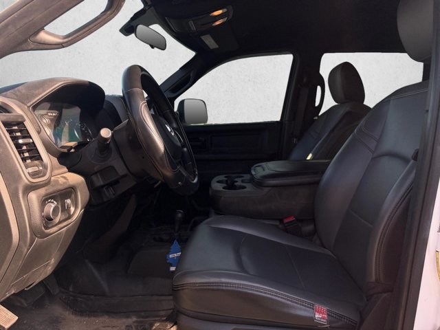 Used 2022 RAM 3500 Tradesman w/ Chrome Appearance Group AWD/4WD image 15