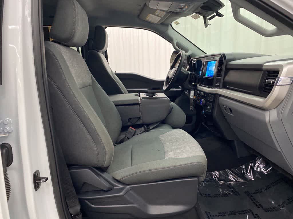 Used 2025 Ford F250 XLT w/ FX4 Off-Road Package AWD/4WD image 18