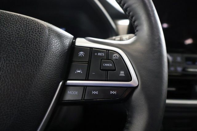 Used 2024 Toyota Grand Highlander Limited image 18