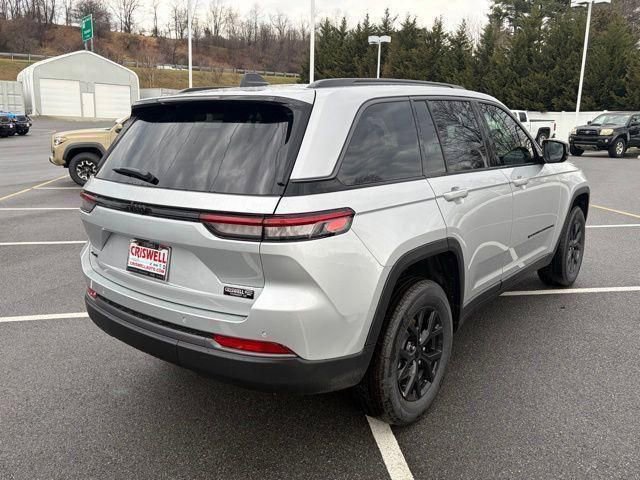 New 2026 Jeep Grand Cherokee Altitude AWD/4WD image 8