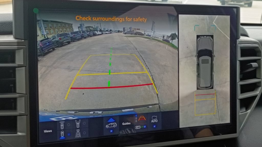 Used 2025 Toyota Sequoia Limited AWD/4WD image 36