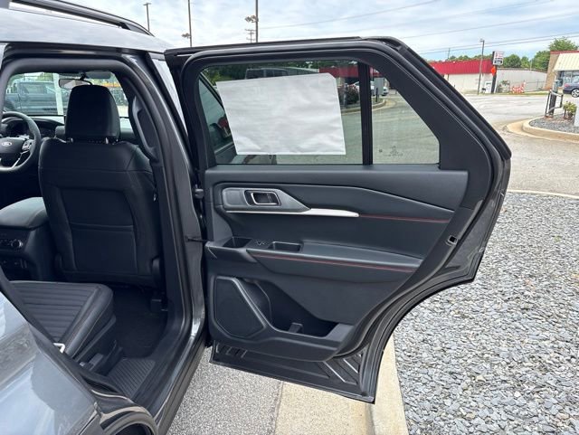 New 2026 Ford Explorer ST-Line RWD image 23