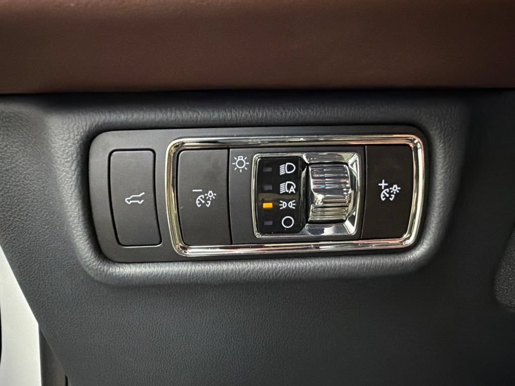 New 2026 Lincoln Aviator Reserve AWD/4WD image 24