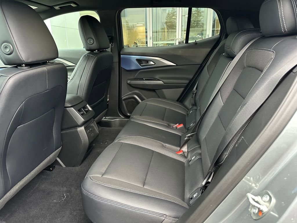 New 2026 Chevrolet Equinox EV LT image 15