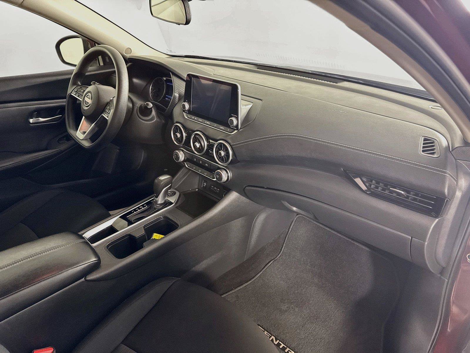 Used 2024 Nissan Sentra SV FWD image 27