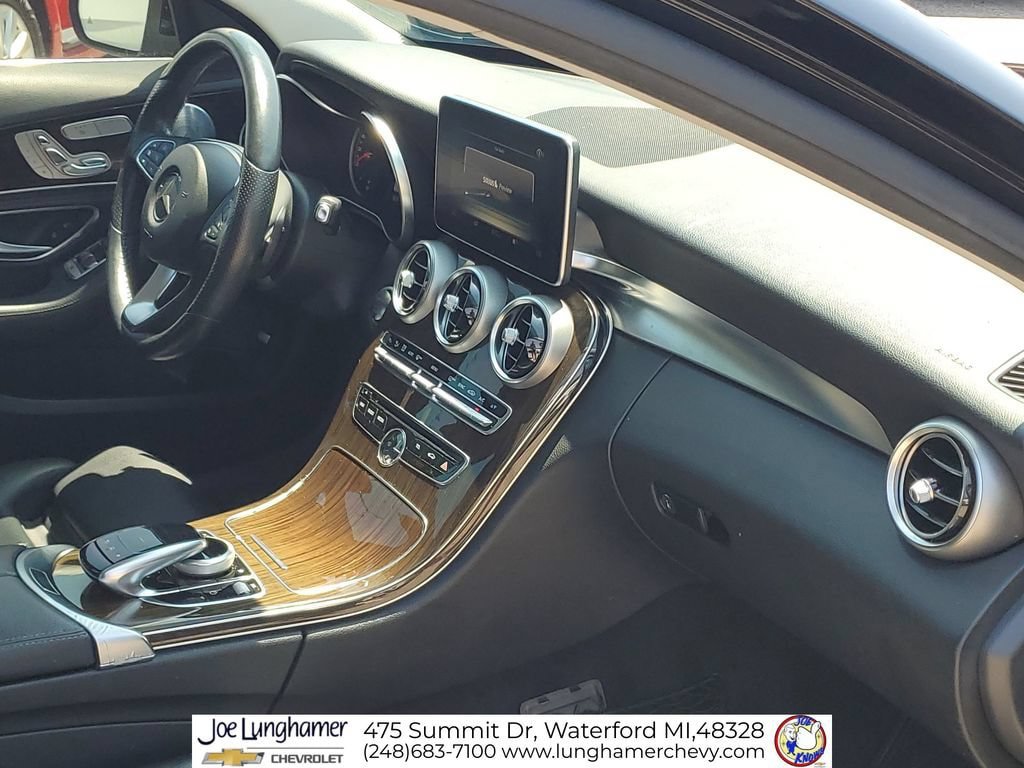 Used 2016 Mercedes-Benz C 300 4MATIC Sedan image 30