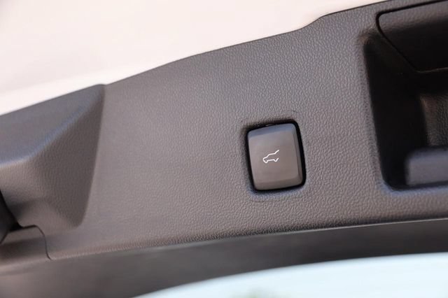 Certified 2023 Ford Escape ST-Line w/ Equipment Group 301A FWD image 8