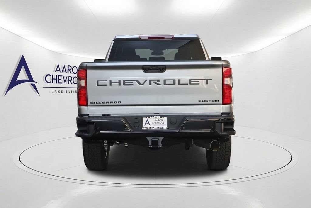 New 2026 Chevrolet Silverado 2500 Custom w/ Custom Value Package AWD/4WD image 5