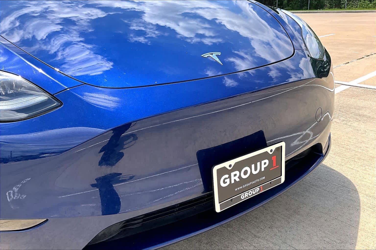 Used 2025 Tesla Model Y Long Range RWD image 29