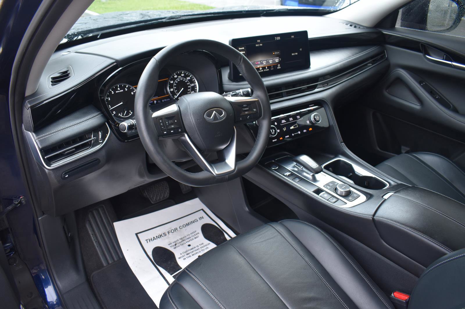 Used 2023 INFINITI QX60 Pure FWD image 30
