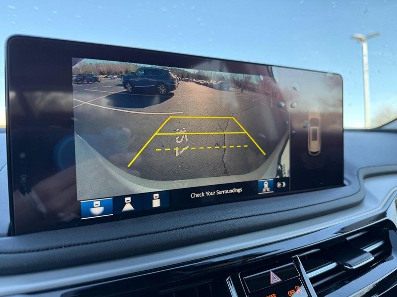Certified 2025 Acura MDX w/ Technology Package image 16